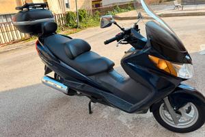 Suzuki Burgman 400
