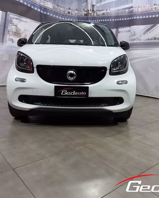 SMART ForFour 70 1.0 Passion LED