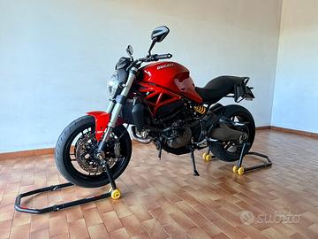 DUCATI MONSTER 821 RED 2015 + KIT BORSE ORIGINALI