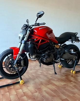 DUCATI MONSTER 821 RED 2015 + KIT BORSE ORIGINALI