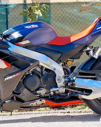 APRILIA RSV4 1100 FACTORY
