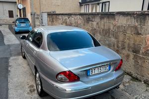 Jaguar xtipe benzina