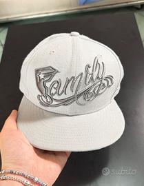 RARO Cappello New Era Famous Stars And Straps