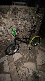 Bmx prezzo trattabile