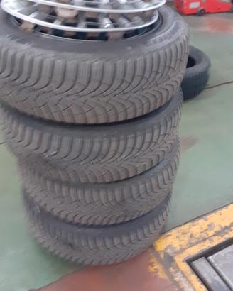 pneumatici invernali goodyear