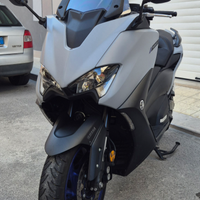 Yamaha Tmax 560 2020 Icon grey Arrow 7000 km