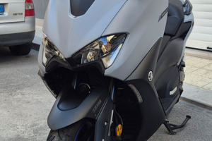 Yamaha Tmax 560 2020 Icon grey Arrow 7000 km