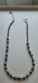 Elegante collana ton-sur-ton