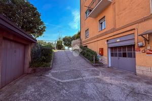 AUTORIMESSA A NOVA MILANESE