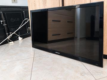 due televisori LG 42 e samsung 32  