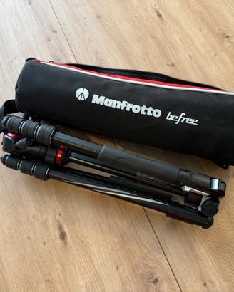 Treppiede Manfrotto Befree con testa video