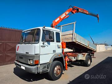 IVECO 145-17 GRU E RIBALTABILE