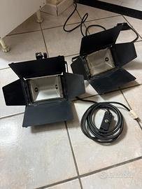 Set 2 fari set cinematografico