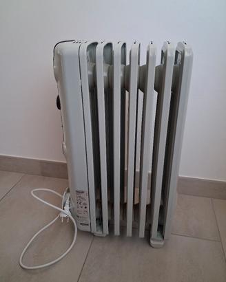 Radiatore a olio / termosifone De Longhi Radia S