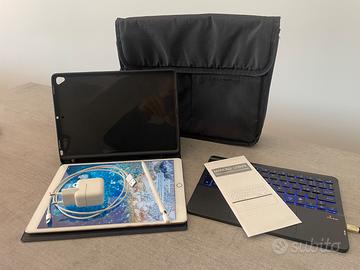 IPAD APPLE  10.5”.  256 Gb