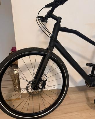 Bicicletta NUOVA a pedalata assistita