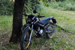 XT 125 X