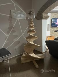 albero di natale in legno