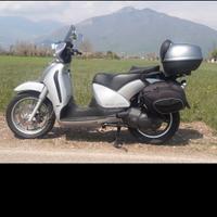 Aprilia GT 250 Scarabeo 