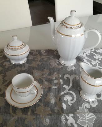 Servizio caffè filo oro per 12 persone