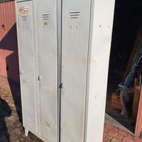 armadio metallo 3 ante