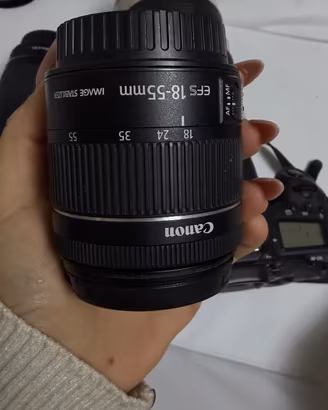 Canon EOS 7D + 4 obiettivi Canon (28-300 L IS, 55-