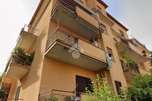 2 LOCALI A ROMA
