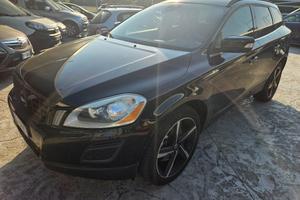 VOLVO XC60 D3 AWD Momentum