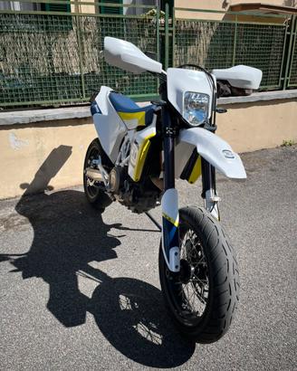 Husqvarna 701 sm 2017