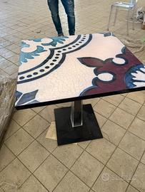 Tavolino Kartell quadrato con disegno