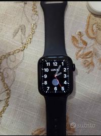 Apple watch SE 40 mm midnight 