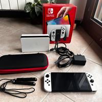 Nintendo Switch OLED completa + custodia