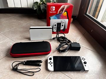 Nintendo Switch OLED completa + custodia