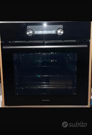 Forno Hisense pari al nuovo