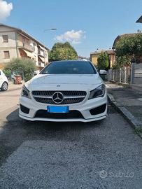Mercedes-Benz CLA 200 CLA Shooting Brake - PREMIUM