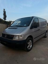 Furgone vito Mercedes