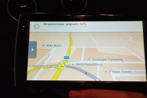 navigatore moov spirit v735