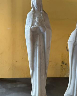 Scultura in marmo bianco di Carrara
