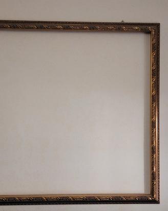 Cornice grande dorata classica ritiro Agrigento