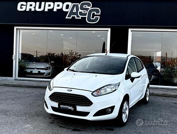 Ford Fiesta 5 Porte 1.2 BENZ 60 CV ADATTA A NEOPAT