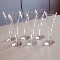 6 BICCHIERI CALICI PICCOLI DA LIQUORE MAI USATI