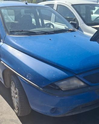 LANCIA Y per ricambi usati
