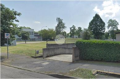 BOX A TREZZANO SUL NAVIGLIO