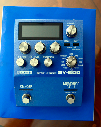 BOSS SY-200 Synthesizer – Come Nuovo con Scatola e