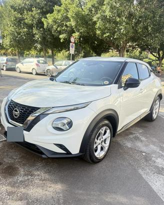 Nissan Juke 1.0 DIG-T 114 CV N-Connecta