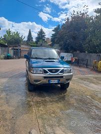 NISSAN Terrano II