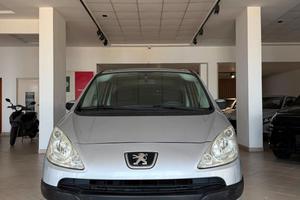 Peugeot 1007 1.4 Happy