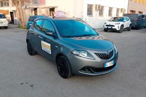 Lancia Ypsilon 1.0 FireFly 5 porte S&S Hybrid UnYc