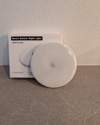 Luce smart sensore movimento