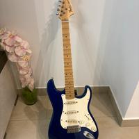 Chitarra Stratocaster scalloped stile Malmsteen